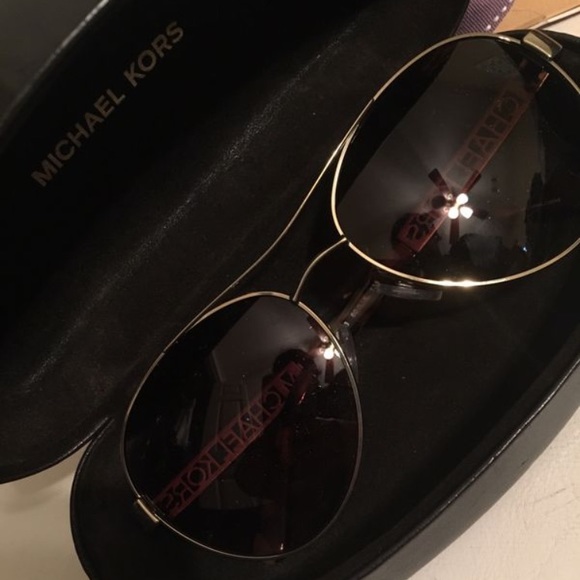 Micheal Kors Sunglasses - Picture 1 of 2